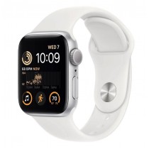 Часы Apple Watch SE (2022) GPS 40mm Aluminum Case with Sport Band Серебристого цвета MNT93